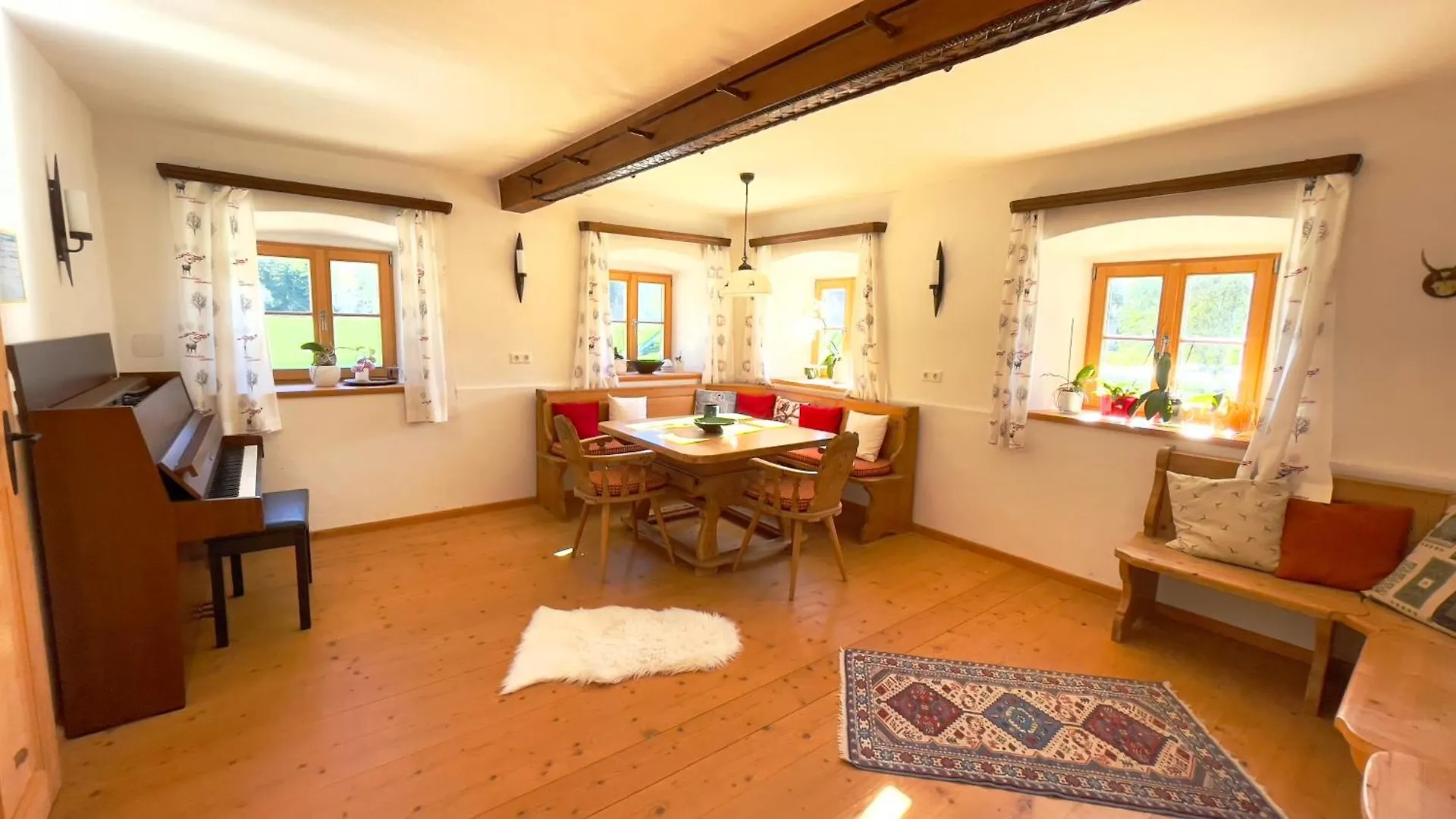 Sonnenhof Bed & Breakfast Marquartstein 0*,  Germany